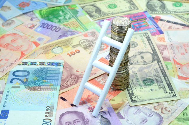 La Commission européenne revoit à la hausse ses prévisions de croissance pour 2021-2022