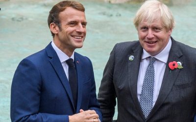 Pêche: Macron prône la “désescalade”, Johnson reste ferme