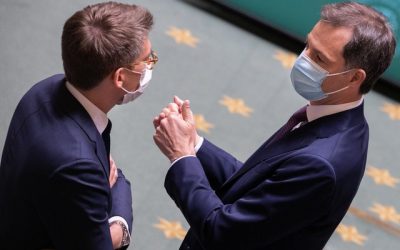 Covid : le gouvernement presse les partenaires sociaux sur la flexibilité