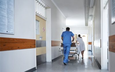 Les hôpitaux se réinventent : Infirmier, un métier à revaloriser