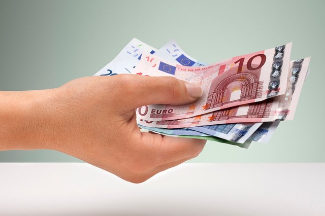 Les saisies de faux billets d'euros atteignent un nouveau plancher en 2021