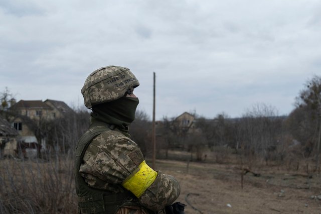 Ukraine: pétrole et or flambent toujours