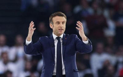 “Emmanuel Macron joue un jeu dangereux face à Marine Le Pen”